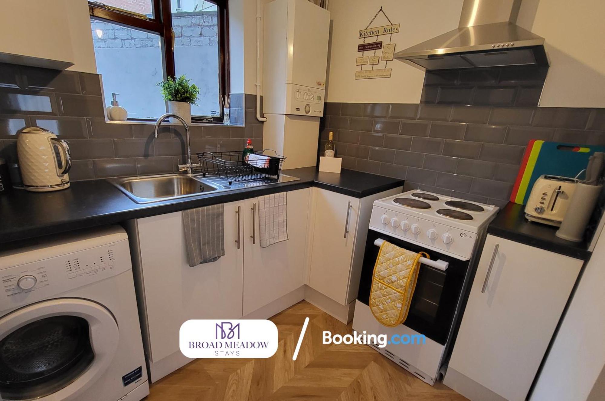 Last-Minute Offers L 3-Bed House By Broad Meadow Stays L Short Lets L Family, Business, Students L Lincoln L Parking 外观 照片